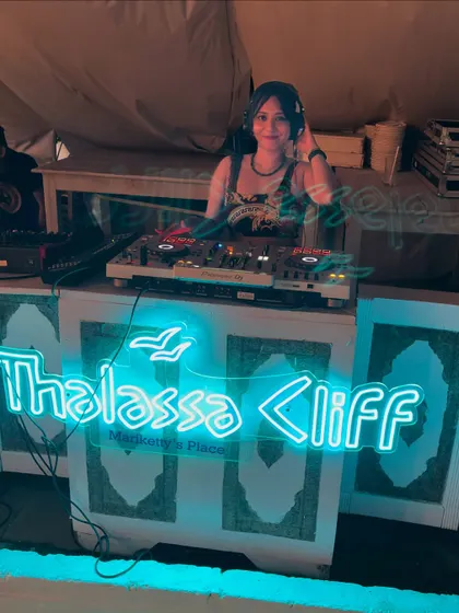 I love to travel for gigs, and this night at the iconic Thalassa Cliff in Goa was one for the books. I am available for destination events and bring my signature sound wherever the party is.