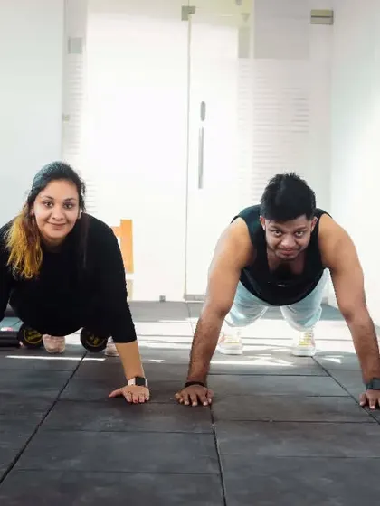 A couple that works out together, stays together. This fun and unconventional shot in a gym shows their shared commitment to fitness and to each other, proving that a pre-wedding shoot can happen anywhere.
