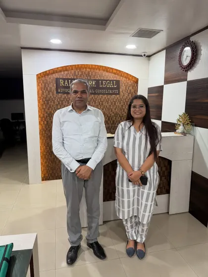 It is always a pleasure to meet Porwal Sir, my first mentor and a guide for life. His wisdom continues to inspire me.
