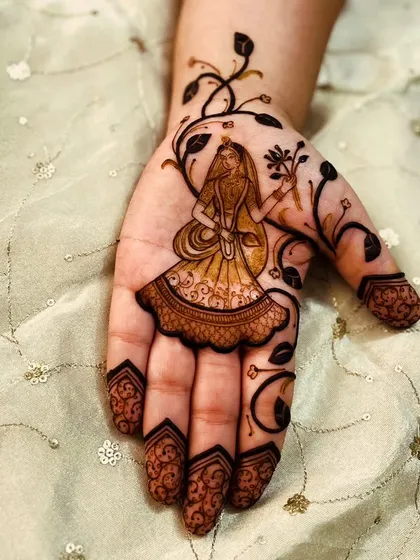 A minimalist yet elegant design featuring a portrait of Radha surrounded by a simple vine, perfect for those who want a touch of figurative art.
