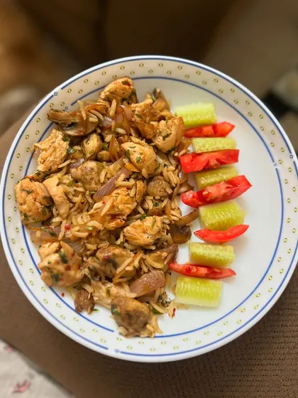 A repeat of the chicken and mushroom rice bowl with a side of fresh salad.