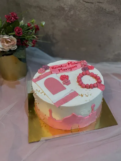 A lovely pink ombre Ramadan cake for Mariyam, decorated with a fondant prayer mat and tasbeeh.