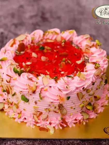 Inspired by the popular dessert drink, our Falooda Cake features layers of rose-flavored cake, vermicelli, and nuts. It's a truly unique and refreshing treat.