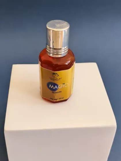 A classic shot of my Magic Serum. It's your go-to for glowing skin, anti-aging, acne control, and deep hydration.