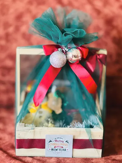 The final wrapped version of the Christmas and New Year hamper, ready for gifting.