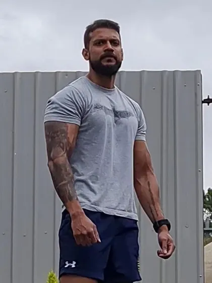 Just some more bits and bobs from training sessions. My programs utilize a wide variety of tools and methods, including free weights, machines, plyometrics, and cardio, all tailored to the specific goals of the individual.