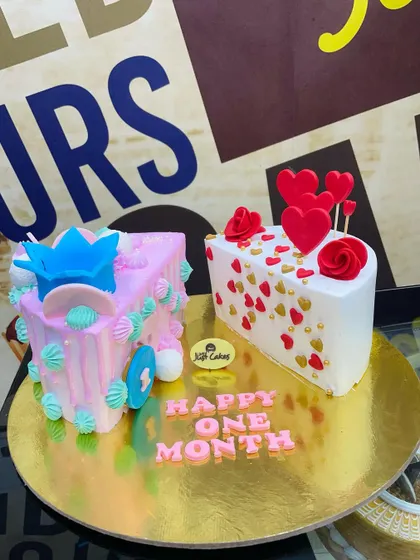 A unique 3kg half-and-half cake to celebrate a one-month anniversary, with two distinct designs.