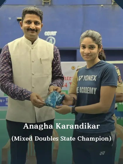 Anagha Karandikar receiving her award during the felicitation ceremony for our state champions.