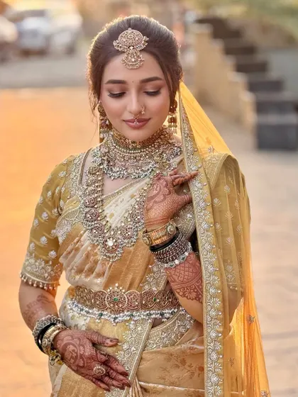 A final, breathtaking shot of Nischaya. The makeup is set to last through every ritual and photograph, ensuring she looks perfect throughout her special day.