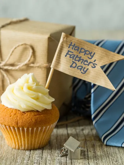 A simple cupcake can be the perfect way to celebrate a special person. This Father's Day cupcake is a thoughtful, personal-sized treat to honor dads on their special day.