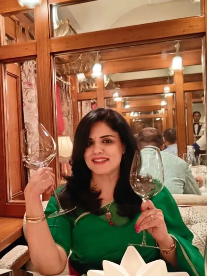 Raising a toast to us! A Chanderi saree can be styled for a formal dinner, offering both elegance and comfort for a relaxed and memorable evening.