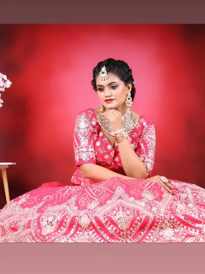 A beautiful pose showing off the complete bridal look taught in our course. We cover everything from skin prep to final touches.