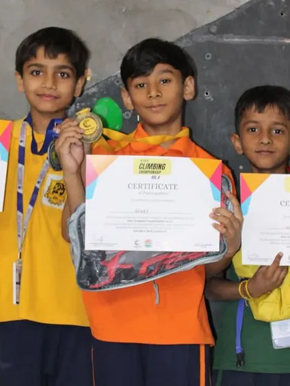 Here are the proud winners from our 6-9 boys category at the climbing championship! These young champions showed incredible grit and skill, and we couldn't be prouder. Congratulations to all participants!