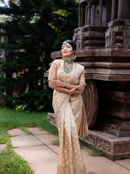 A duplicate of 80, showcasing this regal and timeless bridal look.