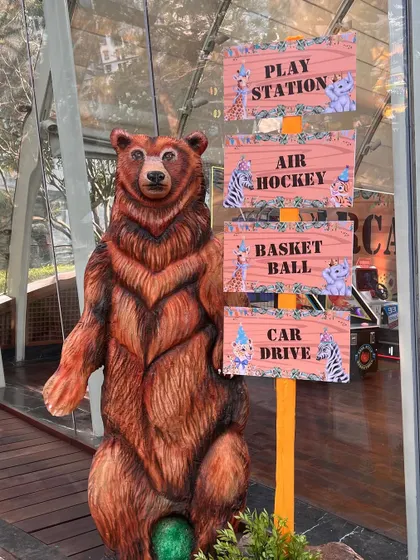 We designed dedicated activity zones and play areas, including a ball pit, slides, a mini train, and art stations, ensuring hours of entertainment for the children.