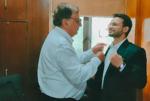 A pivotal moment in my journey as an advocate. Receiving my collar band was a rite of passage, marking my official entry into the profession under the guidance of a respected senior.