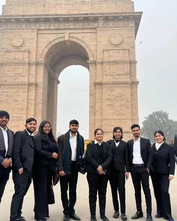 My team of interns are valuable assets to my practice. Here we are during an outing at India Gate in Delhi.
