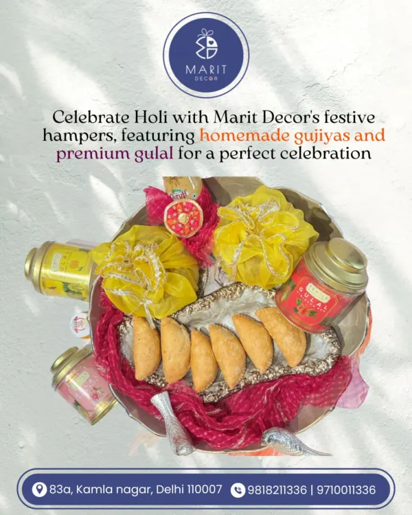 Celebrate Holi with my festive hampers, featuring delicious homemade 'gujiyas' and premium 'gulal'. This platter is a perfect, ready-to-gift solution for a colorful celebration.
