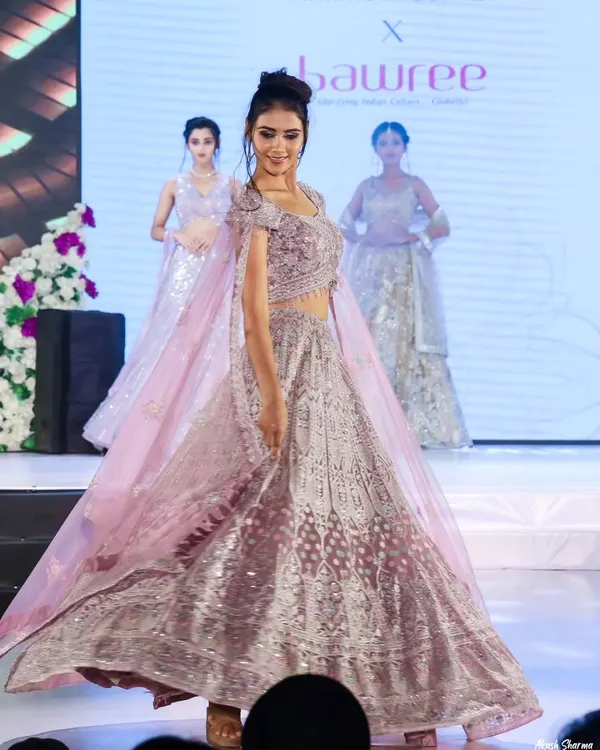 A moment of pure elegance on the runway for Shaadi by Marriott Bonvoy. I focus on capturing the flow and intricate details of designer wear, turning a walk into a statement. This is the kind of high-impact bridal fashion photography that makes your collection stand out.