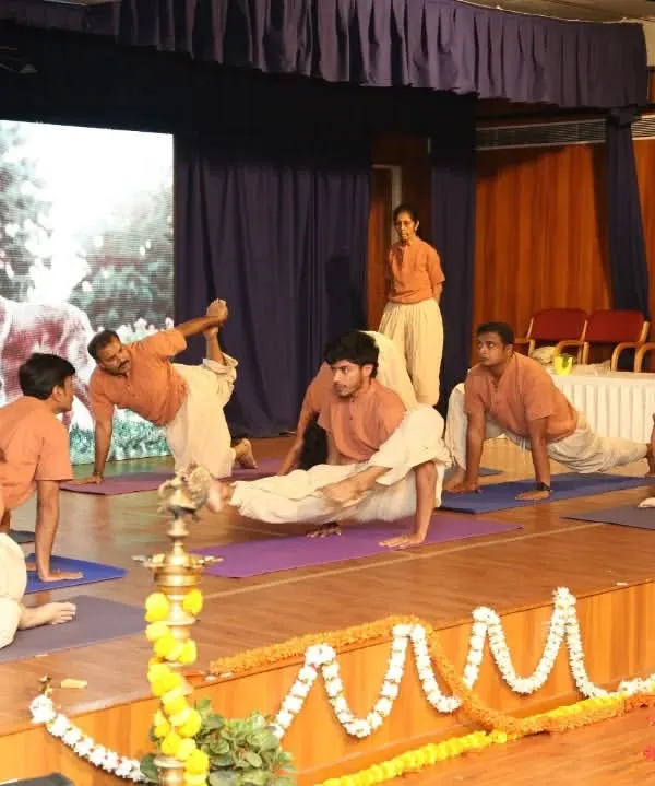 A glimpse from our 12th-anniversary celebration, where our students presented a beautiful yogasana demonstration themed on creation and dissolution, inspired by the Bhagavatam.