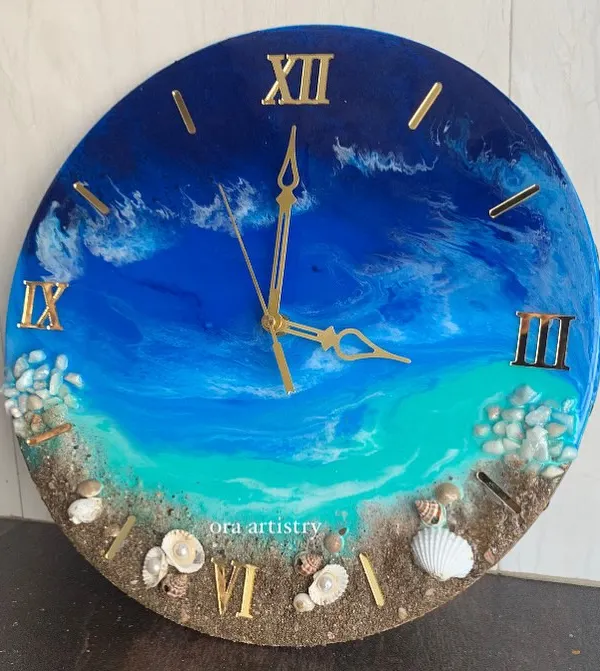 This ocean-themed resin wall clock is one of my most popular workshop projects. I'll guide you step-by-step to capture the beauty of sea waves, sandy shores, and delicate shells, creating a beautiful and functional piece of art for your home.