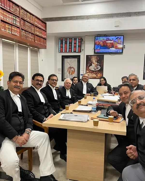 An insightful morning with Mr. Kapil Sibal and esteemed colleagues at the Delhi High Court. We discussed the evolving landscape of criminal law and our collective duty to ensure justice remains fearless and fair.