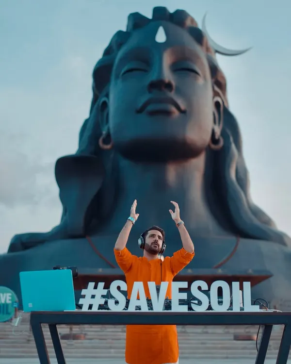A powerful moment for me, performing in front of the Adiyogi statue at the Isha Yoga Centre. My spiritual journey and my music are deeply intertwined, and this experience was a profound reminder of that connection.