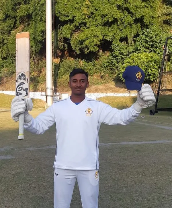 What a performance from Vishal Onat, scoring a massive 163 runs for Karnataka U19. His dedication is paying off, with 459 runs in just two innings, showing the kind of form we build at our academy.