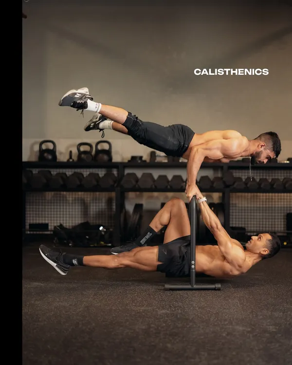 This is what happens when strength meets artistry. We provide the space and the gear, like these parallettes, for you to explore every facet of your physical potential, from powerlifting to advanced calisthenics.
