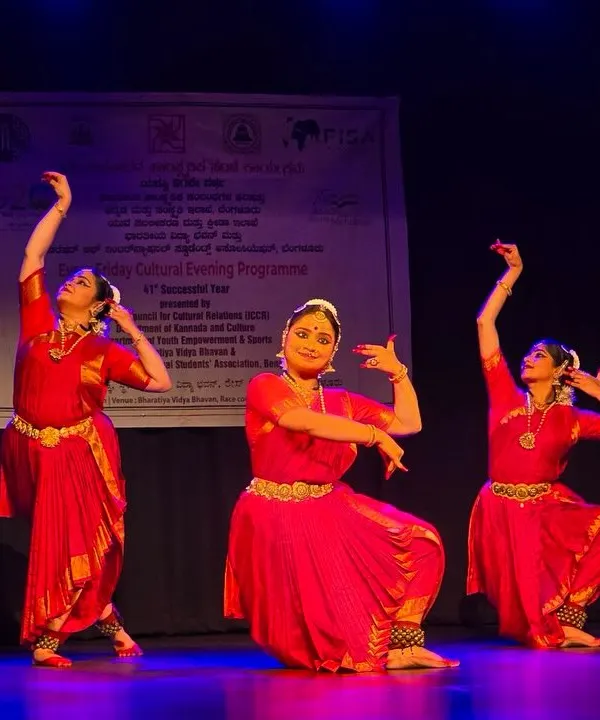 A moment from our performance at the ICCR's 'Every Friday Cultural Evening Programme'. This trio formation showcases the synchronicity and grace of our troupe's Bharatanatyam recital.