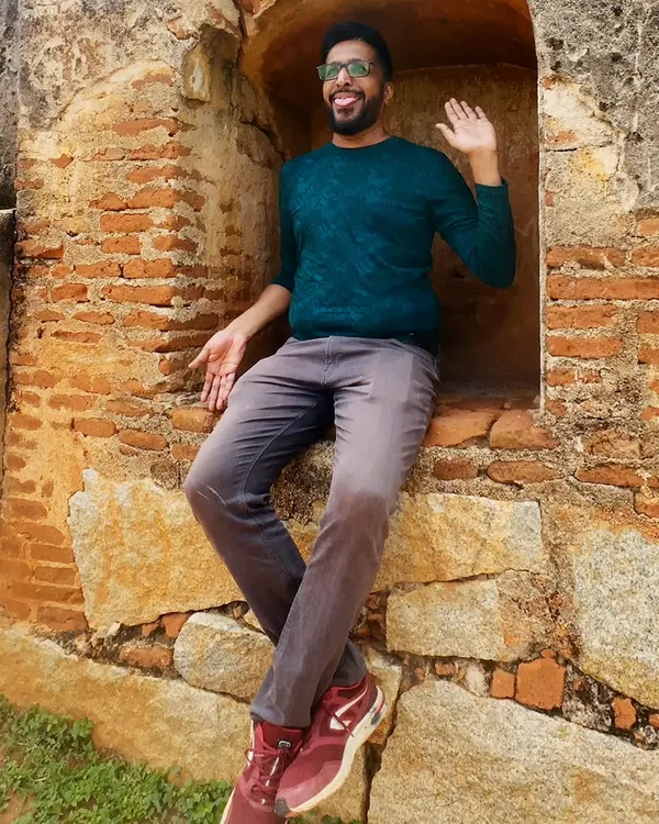 Meet our guide Sriram, a full-time storyteller who brings history to life on our Devanahalli Heritage Ride. He makes exploring historical sites fun and engaging.