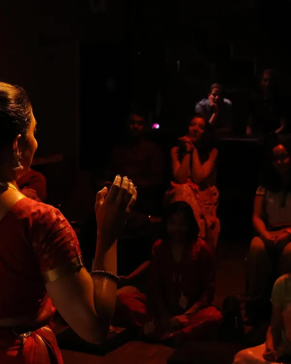 Feeling supremely grateful for the artistic opportunities of 2024. This image captures an intimate moment with the audience, a connection that I cherish at every performance, from large theatres to small chamber concerts.