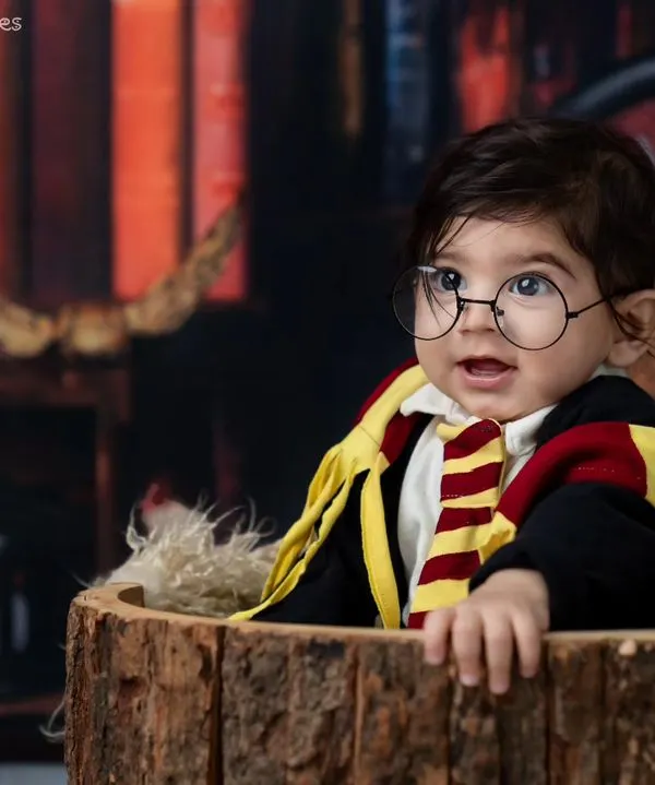 Your little one is ready for their letter from Hogwarts. This close-up from my Harry Potter theme shows the detail in the costume and the magical expression I aim to capture.