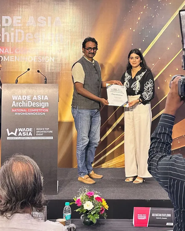 Our Co-Founder, Surbhi Singhal, receiving recognition in the Top Architect of the Year 2025 category at the WADE ASIA ArchiDesign competition.
