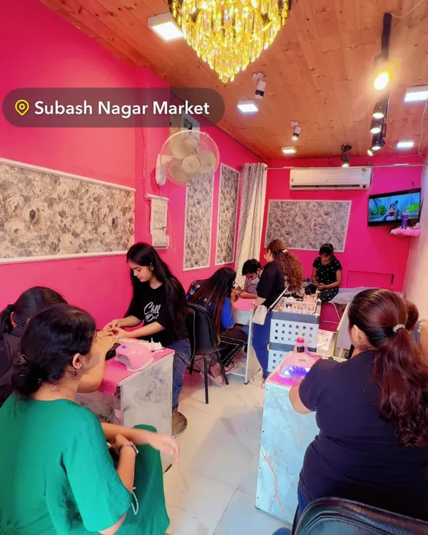 A look inside my busy Subhash Nagar Market studio. It's a vibrant and energetic space where the nail magic happens.