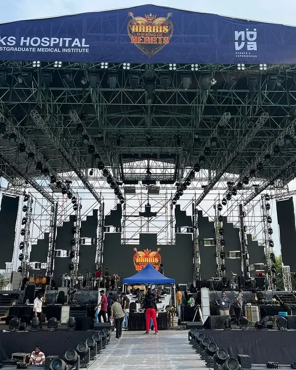A frontal view of the colossal stage we constructed for Harris Jayraj’s show in Salem. The multi-layered Layher truss and scaffolding system is designed to hold extensive lighting rigs and large-format LED screens for maximum impact.