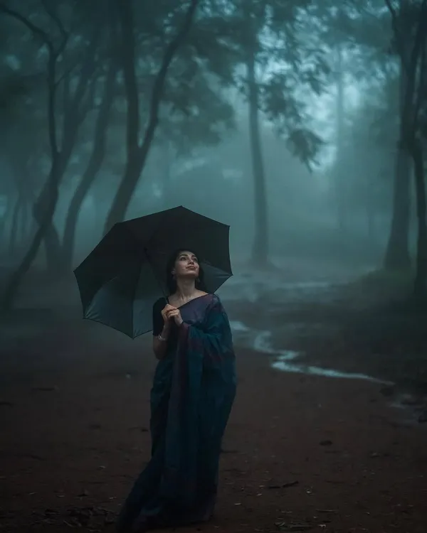 For me, modeling is about becoming part of a scene and telling its story. This moody, atmospheric shot from a monsoon series in Bengaluru captures the exact kind of emotion I love to create, blending the elegance of a saree with the raw beauty of nature.
