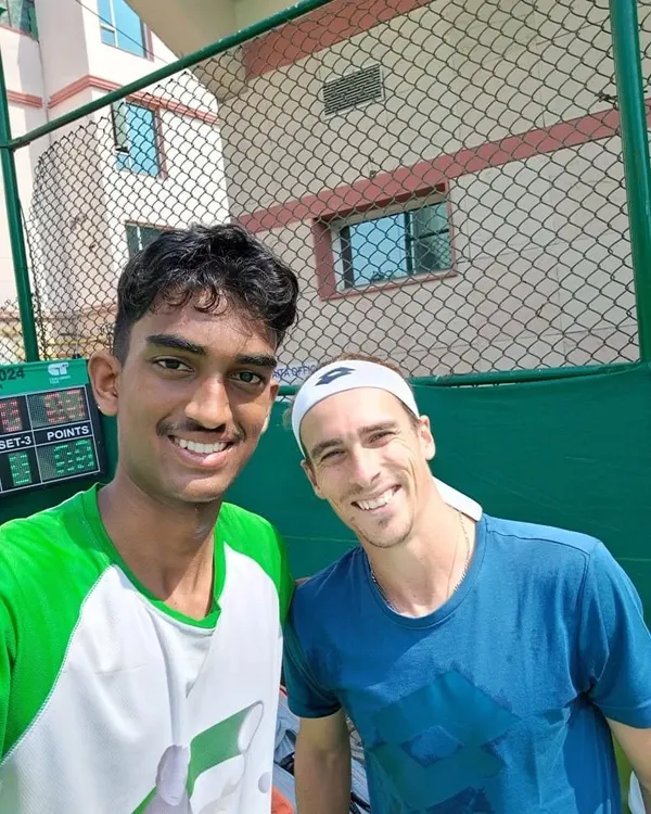 Our player Mukil gets a photo with ATP pro Geoffrey Blancaneaux, the winner of the Delhi Open 2024, an inspiring moment for our trainee.