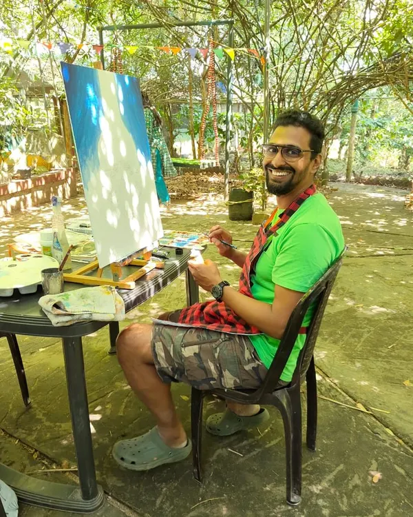 Here I am at a 3-day art camp in the beautiful natural surroundings of Wayanad. It was a refreshing retreat filled with art, learning, and connecting with other artists.