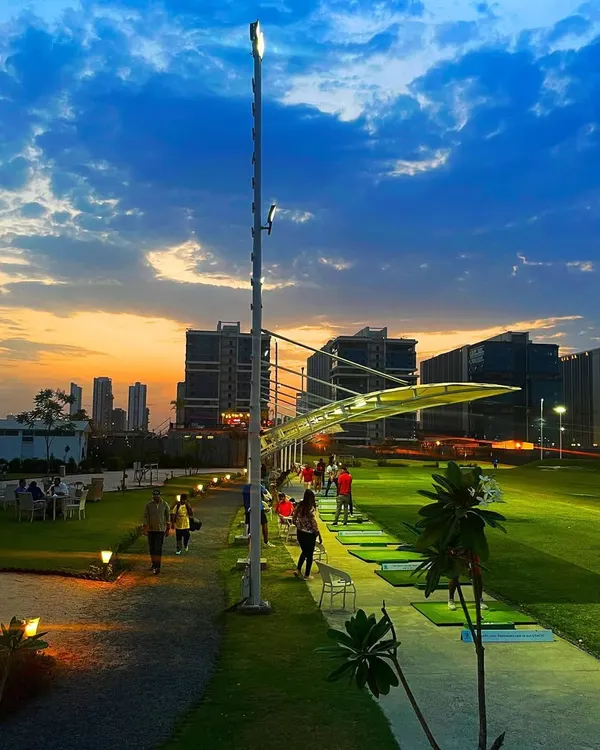 Welcome to Zen Golf, where we swap screen time for swing time, day or night. Our floodlit, 11-acre range in Gurgaon, set against the Aravalli hills, offers a stunning backdrop for any event.