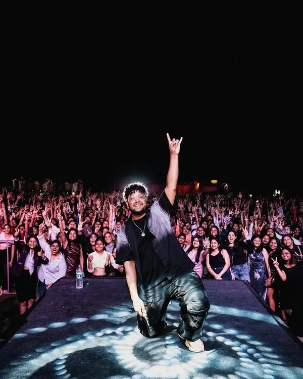 This is the connection I live for. On stage, with my crowd, feeling that raw energy. This is what a Spectra show is all about, pure mosh-masti.