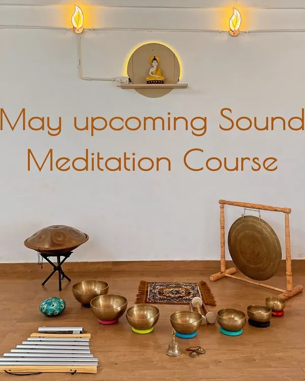 This is your sign to begin a new journey. Our upcoming Sound Meditation Course offers comprehensive training, a recognized certification, and a holistic approach to wellness, all within a supportive community of fellow practitioners.