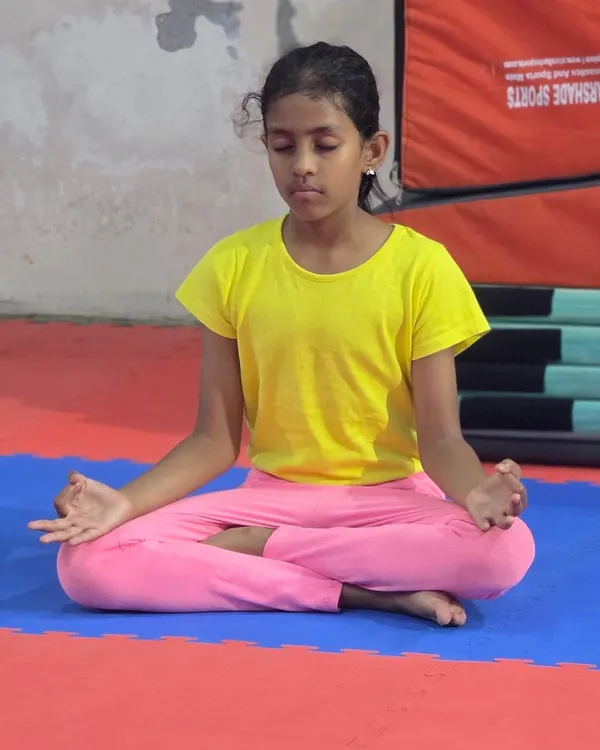 We believe mental strength is the foundation of true resilience. We take time for quiet focus, helping students train their minds as fiercely as they train their bodies.
