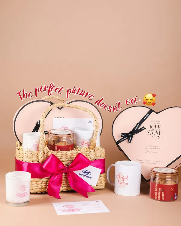 A perfect picture of the Women's Day hampers we created for Hyundai. The heart-shaped box from Kimirica and our curated Kauna basket came together beautifully.
