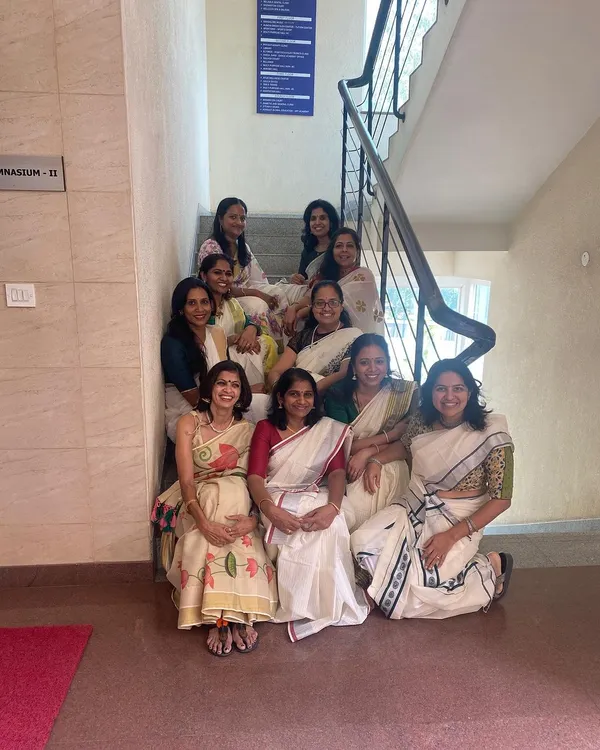 A Sunday well spent celebrating Onam. A good run in the morning, followed by making a pookolam and enjoying a delicious sadhya with my lovely students.