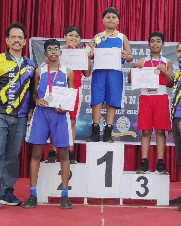 A proud moment for Team Panthers, securing the runner-up trophy in the Under 14 Boys category at the CISCE Regional Boxing Championship. Here are my students on the podium with their well-earned medals.