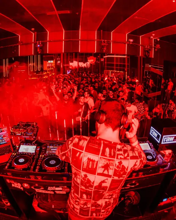 When I'm on the decks, I'm there to create a scene. This shot from behind the console captures the explosive energy I love to see. Main hega na bomb!