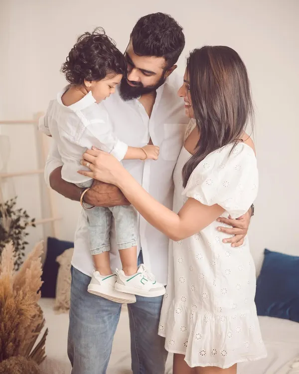 This is what it's all about for us. Capturing those unposed, happy moments between you and your little ones in a relaxed, lifestyle family session.