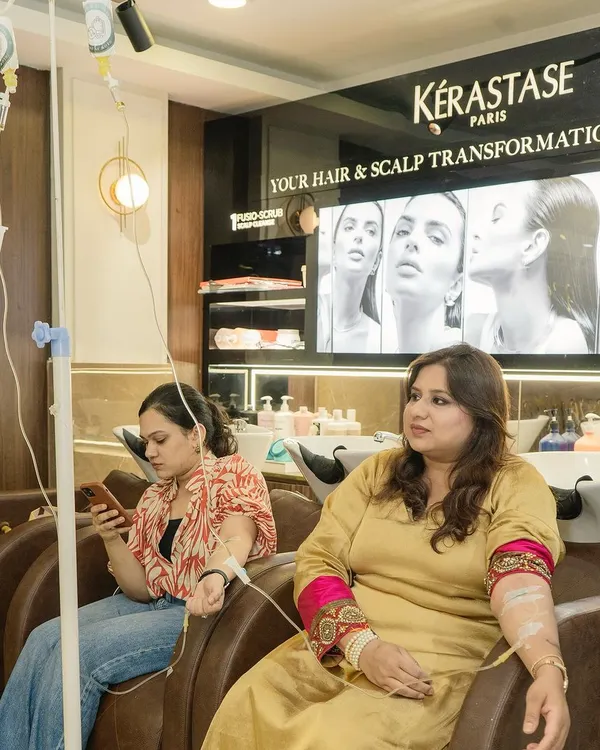 Guests at one of our launch events enjoying our signature IV drips. We love creating experiences where our community can relax, socialize, and experience the glow-from-within benefits of our treatments together.
