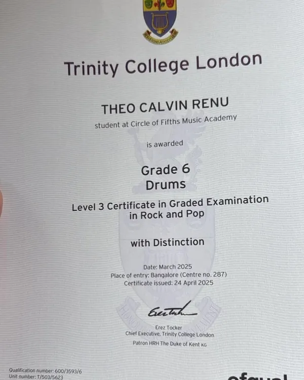 This is what dedication looks like. We are incredibly proud of our student Theo, who achieved a Distinction in the Trinity College London Grade 6 Drums exam. This is a testament to his hard work and the expert mentorship he received here.